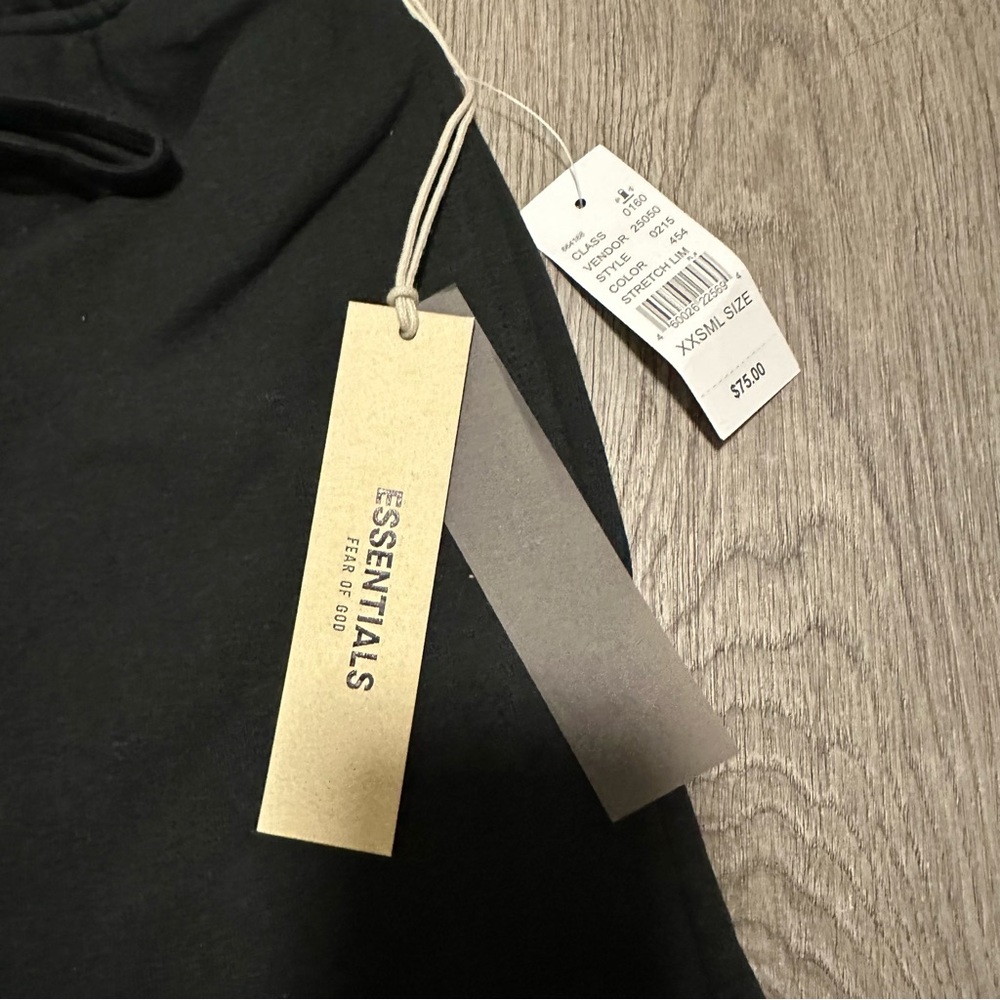 FEAR OF GOD ESSENTIALS SS22 Classic Sweatpants Stretch Limo Shorts Size XXS - Picture 9 of 16